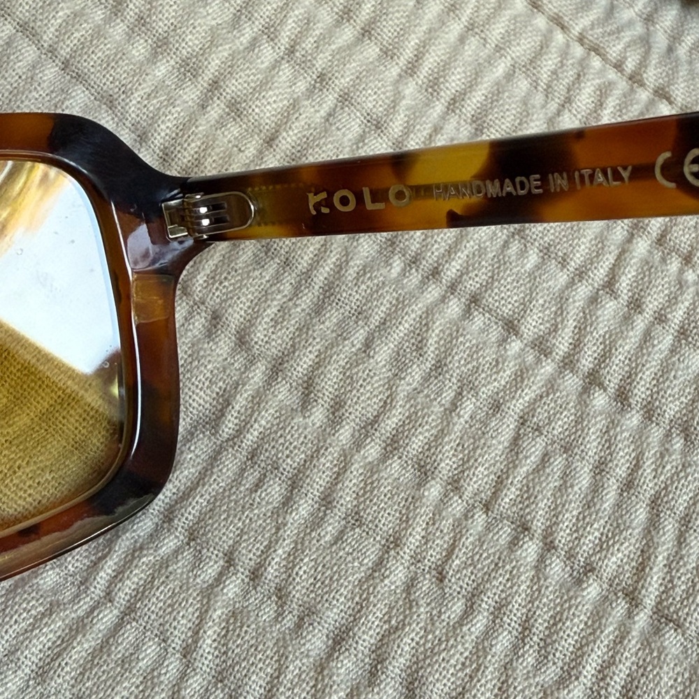 Tortoise Shell Sunglasses - Picture 7 of 9